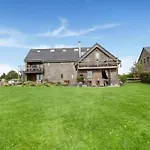 Green Hillside Apartment-Petit Wilogne Mont (Belgium Luxembourg)