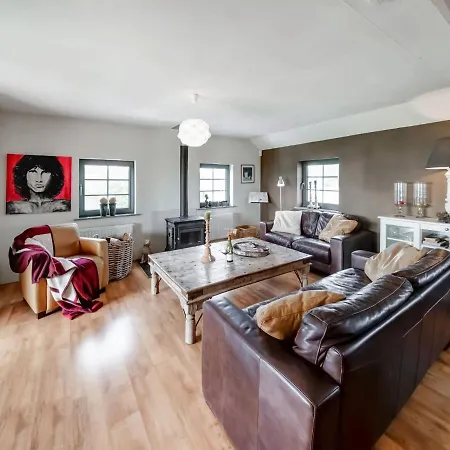 شقة Comfortable And Spacious With Cosy Terrace And Fabulous View Mont (Belgium Luxembourg)