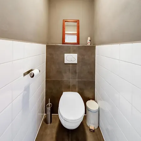 Green Hillside Apartment-Petit Wilogne *