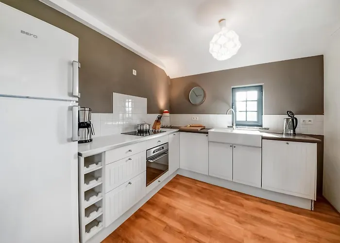 Green Hillside Apartment-Petit Wilogne Mont (Belgium Luxembourg)